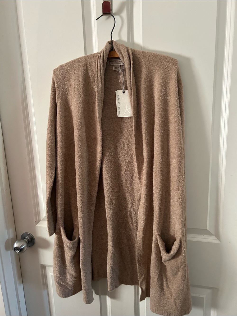 Barefoot Dreams Open-Front Light Taupe Cardigan with Pockets NWT - Picture 2 of 5